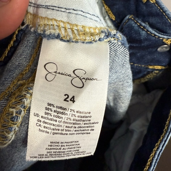 Juniors / Women’s Ankle Jeans - Picture 6 of 7